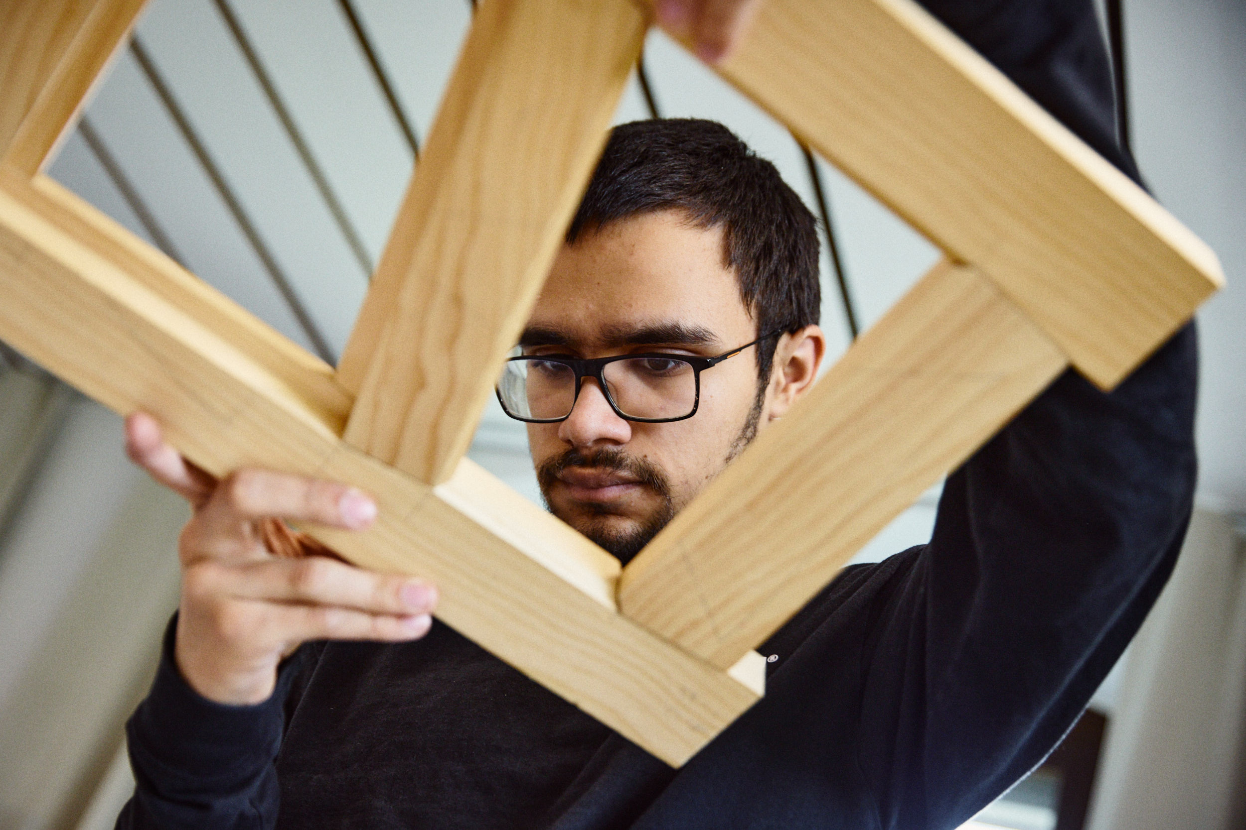 Ein Lernender im Unterricht – Symbolbild für unsere Jobangebote